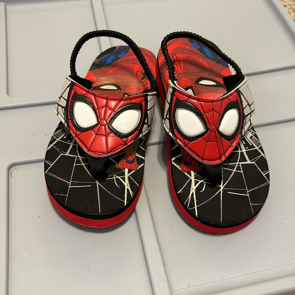 Size 12 Light up spiderman flip flops